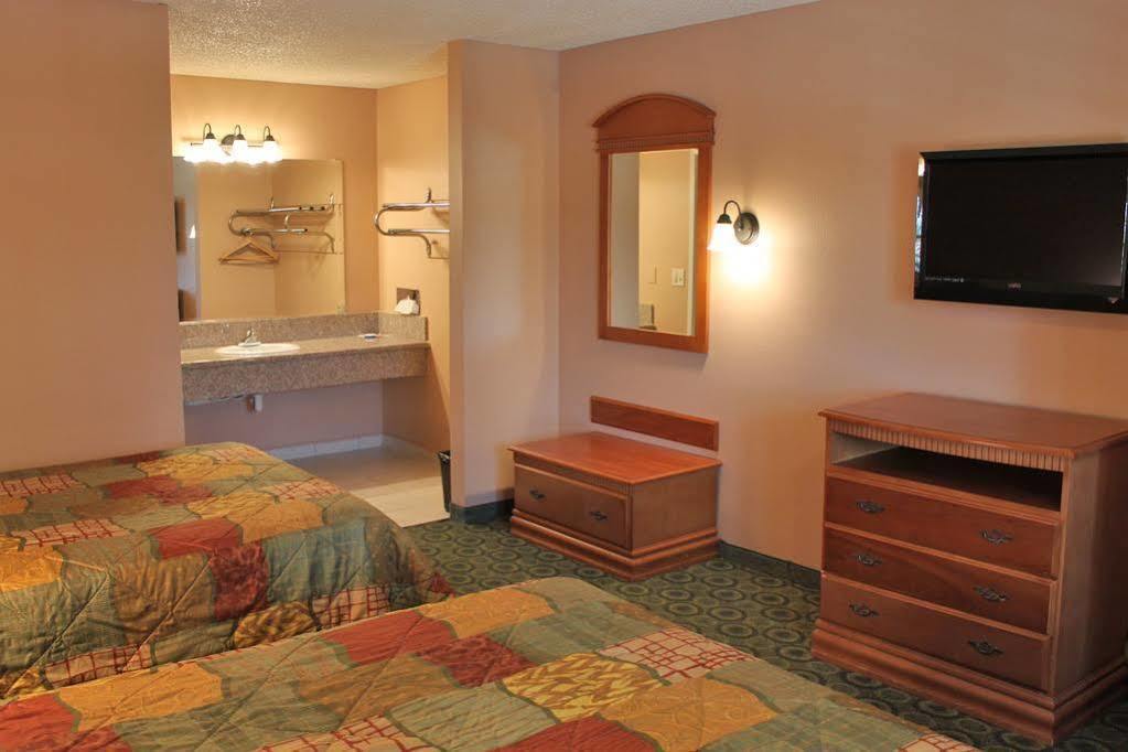 Orange Tustin Inn In ออเรนจ์ ภายนอก รูปภาพ
