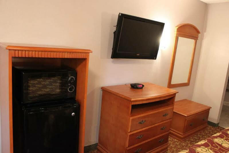 Orange Tustin Inn In ออเรนจ์ ภายนอก รูปภาพ
